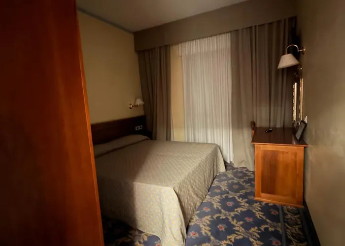 Unity Bank Termale Padova Rc12 מלון 3*